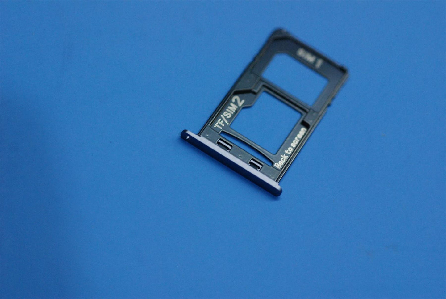 Lenovo PB2-650 T-card tray_GR&*7715308000941 CS 5M88C06451