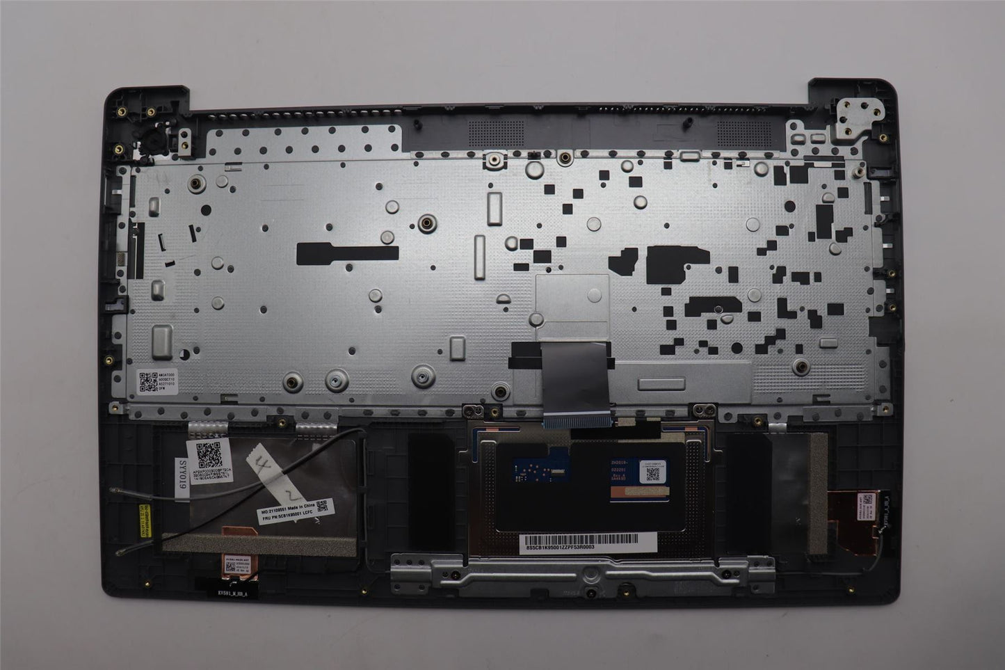 Lenovo IdeaPad 3 15IAN8 Palmrest Cover Touchpad Keyboard Artic Grey 5CB1K95001