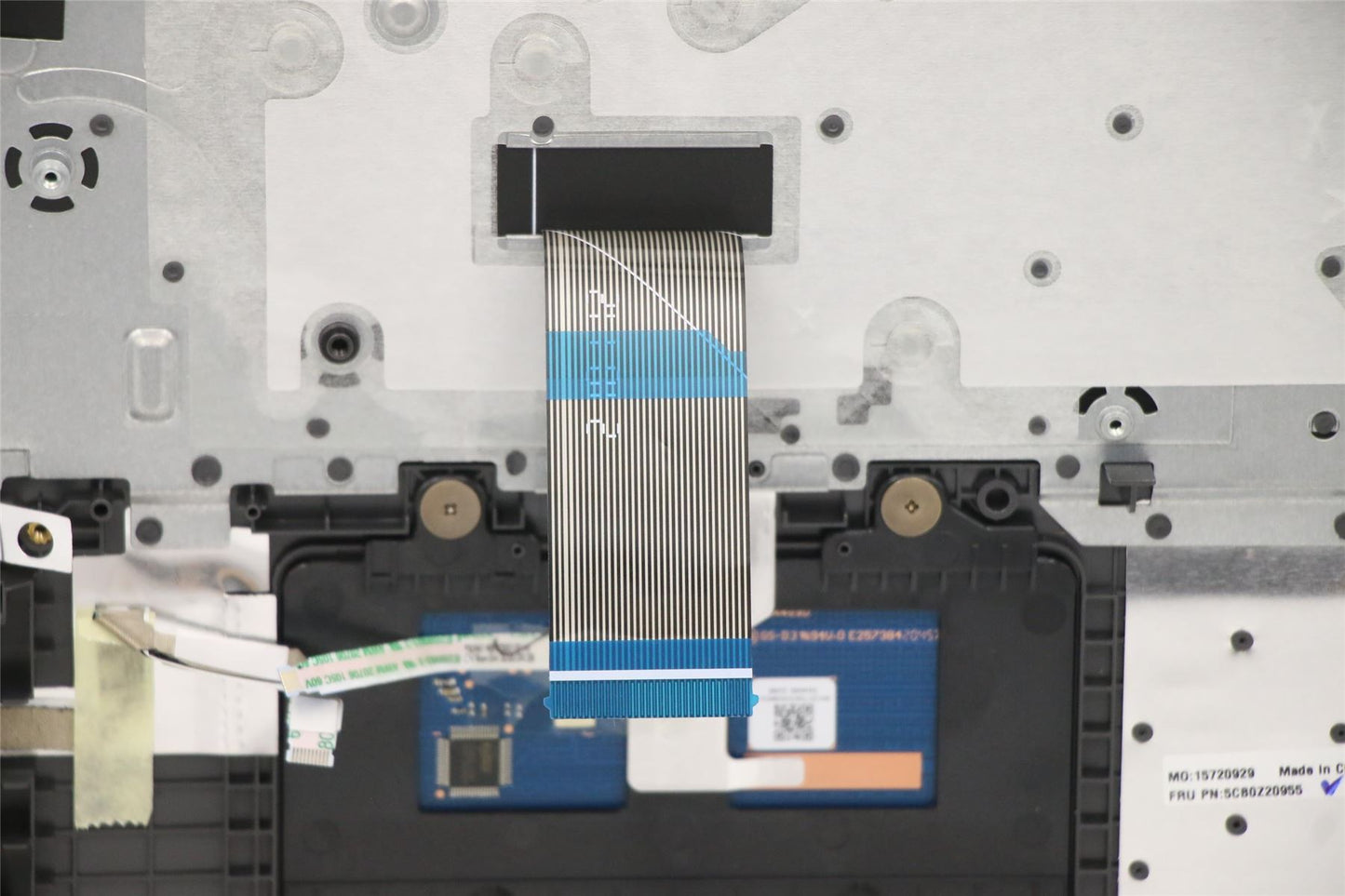 Lenovo Upper Case ASM_AR-E L82C3IGTEX 5CB0Z20955
