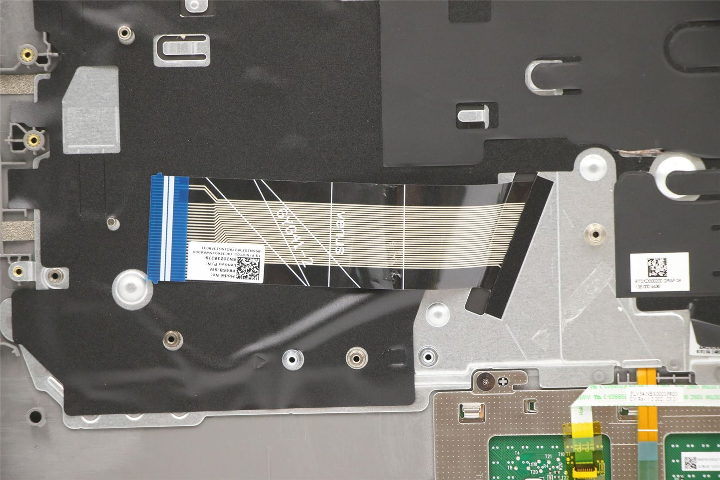 Lenovo Upper Case ASM_SWS C 21A2 MGBL 5CB1C89922