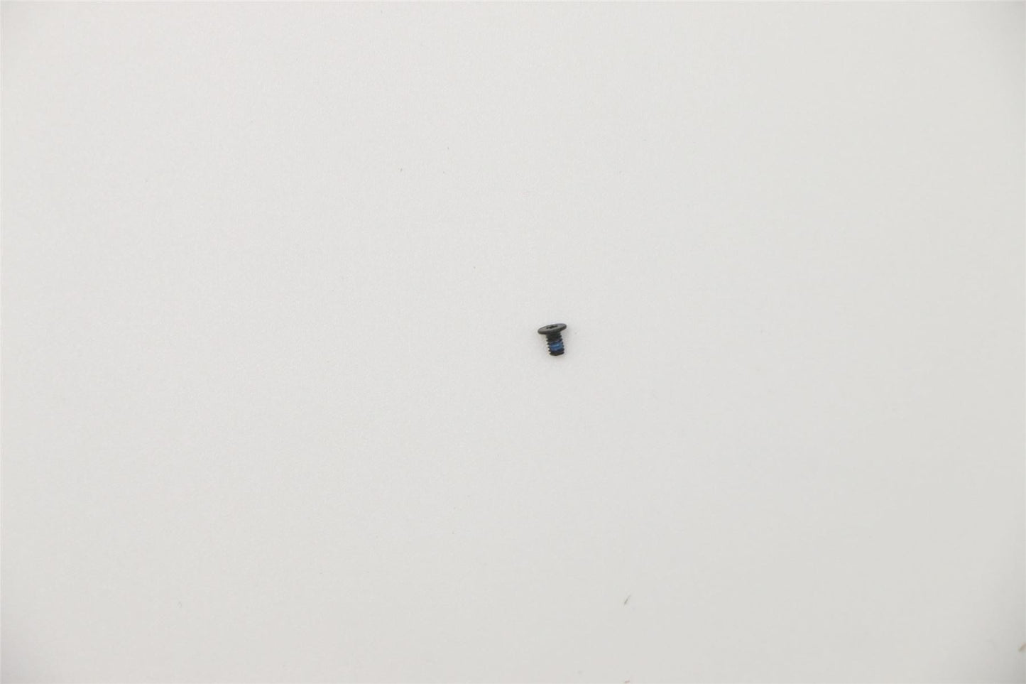 Lenovo 5S10S35201 SCREW Screw L 81YK 2D3LK3.5D0.4TNL B