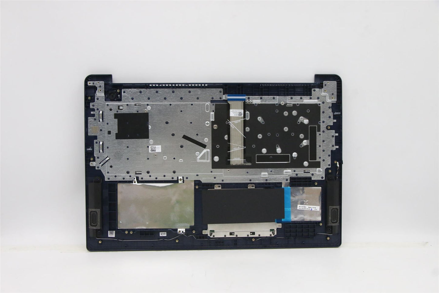 Lenovo Upper Case ASM_HUN L82KV NFPA/BUMA 5CB1C75100