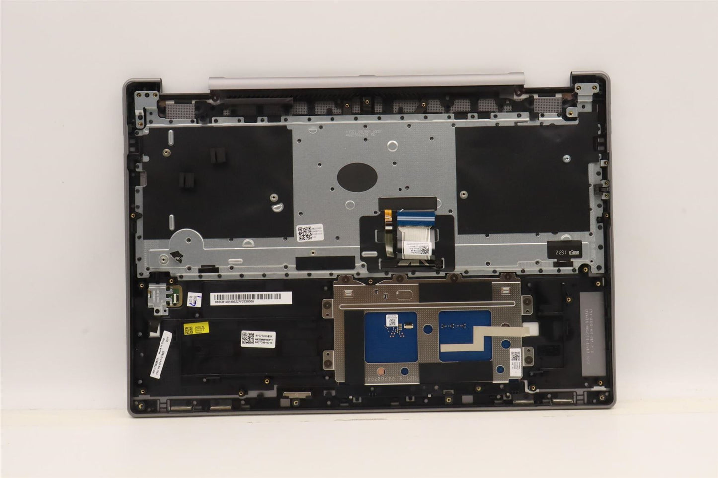 Lenovo Upper Case ASM_GER L82QG FPAG 5CB1J01805