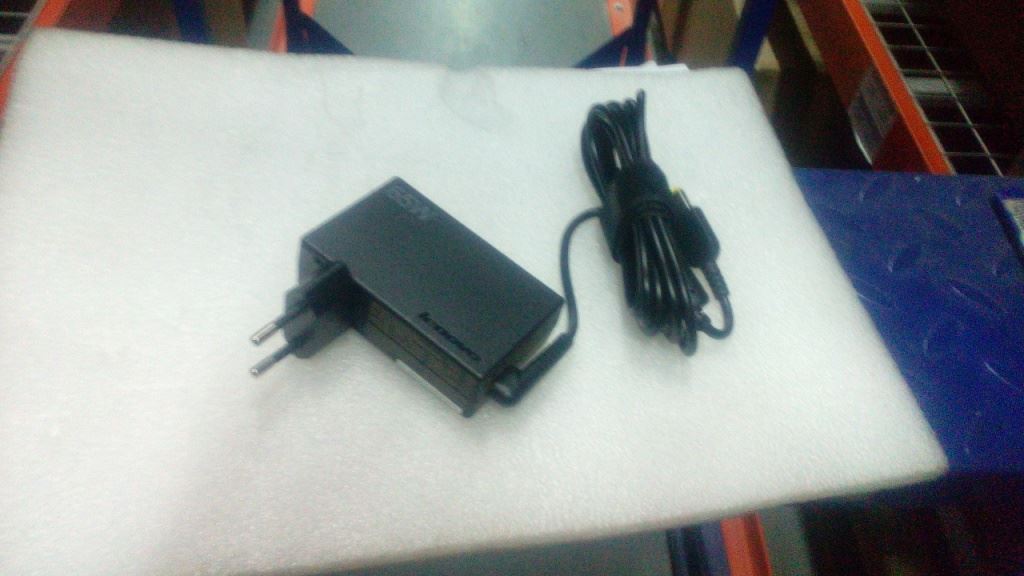 Lenovo Travel EU 65W AC Charger Adapter 03X6288