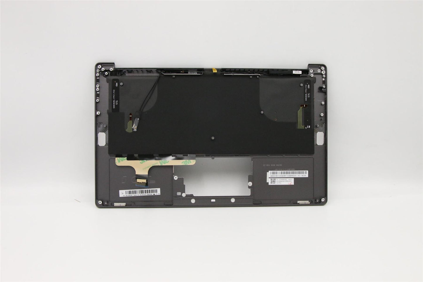 Lenovo Upper Case ASM_USA W 81Q8 IG W/KB 5CB0W43502