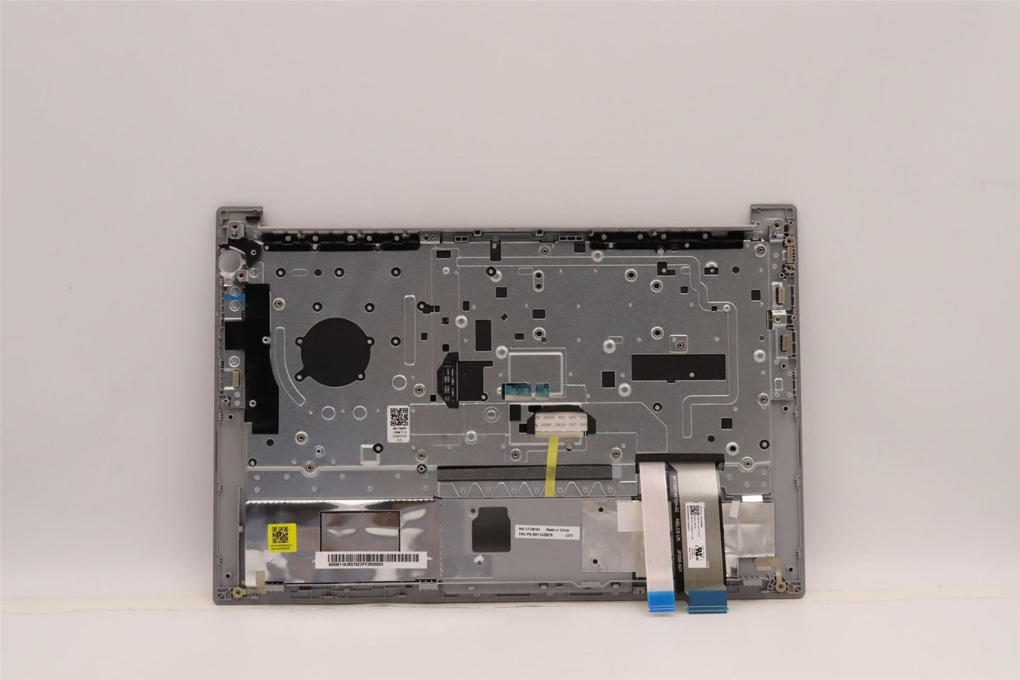 Lenovo MECH_ASM KBD ITA BL(Pri) Pat FPR UK SR 5M11A35579