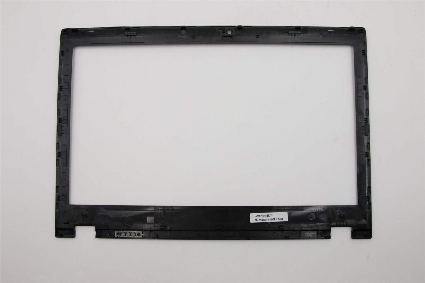 Lenovo LCD Bezel Asm 04W1609