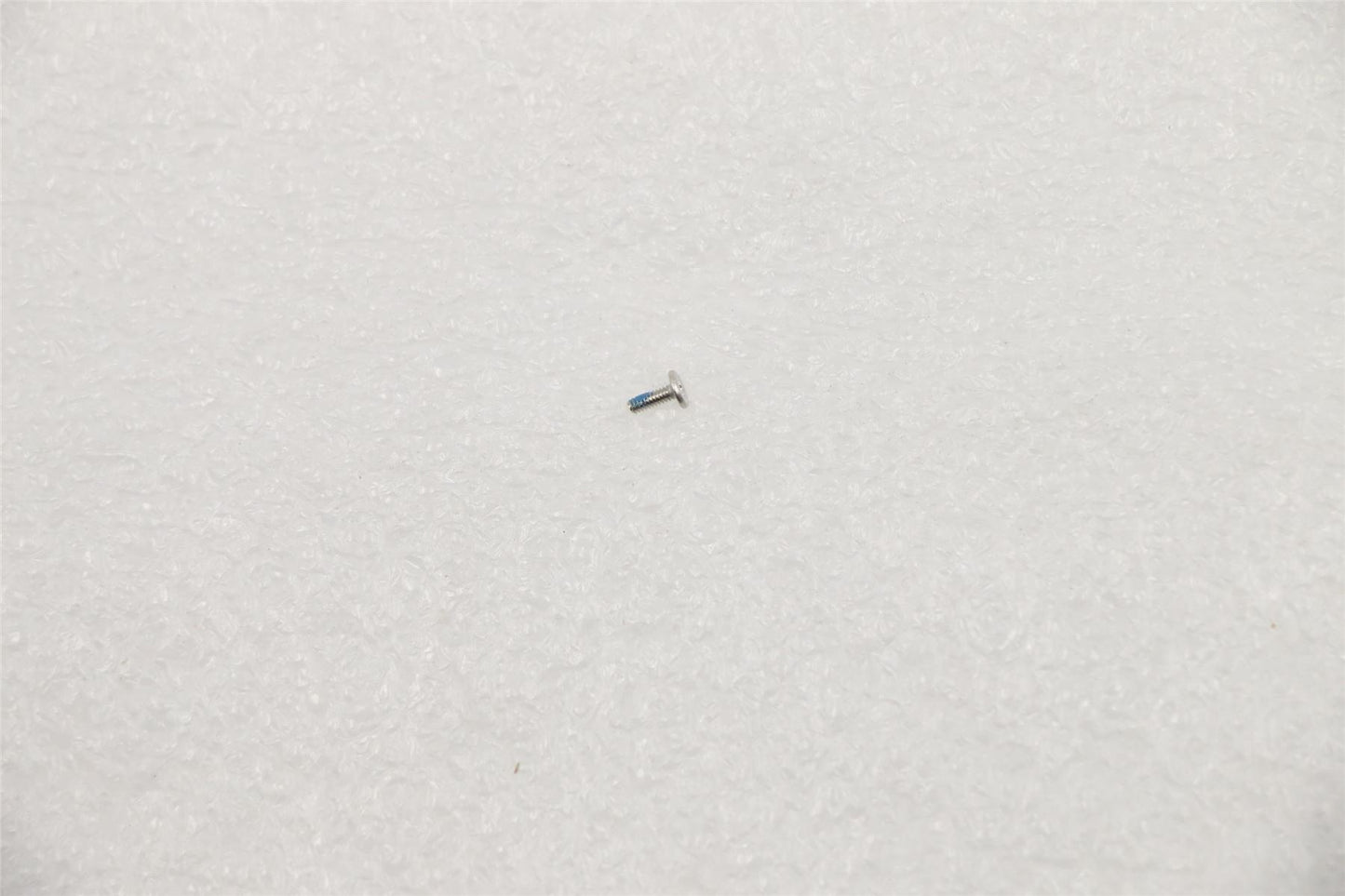 Lenovo 5S10S35236 SCREW SCREW L 82FX M1.2*L3.4*O.D3.0T0.5