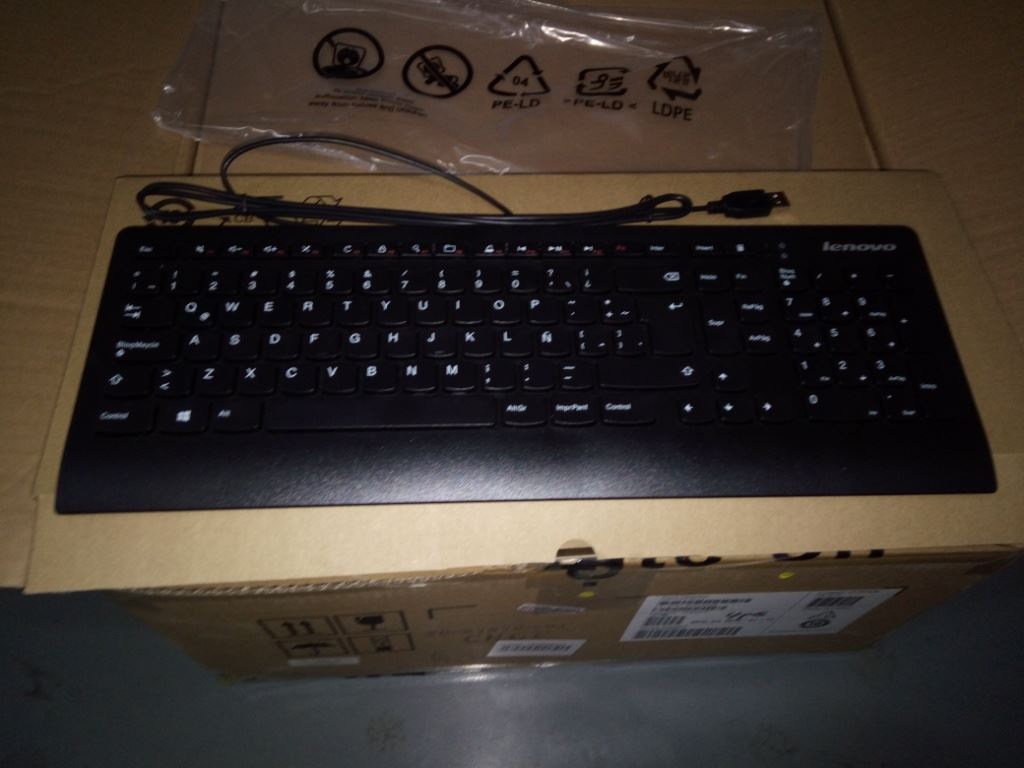 Lenovo Latin American Spanish Keyboard 25216340