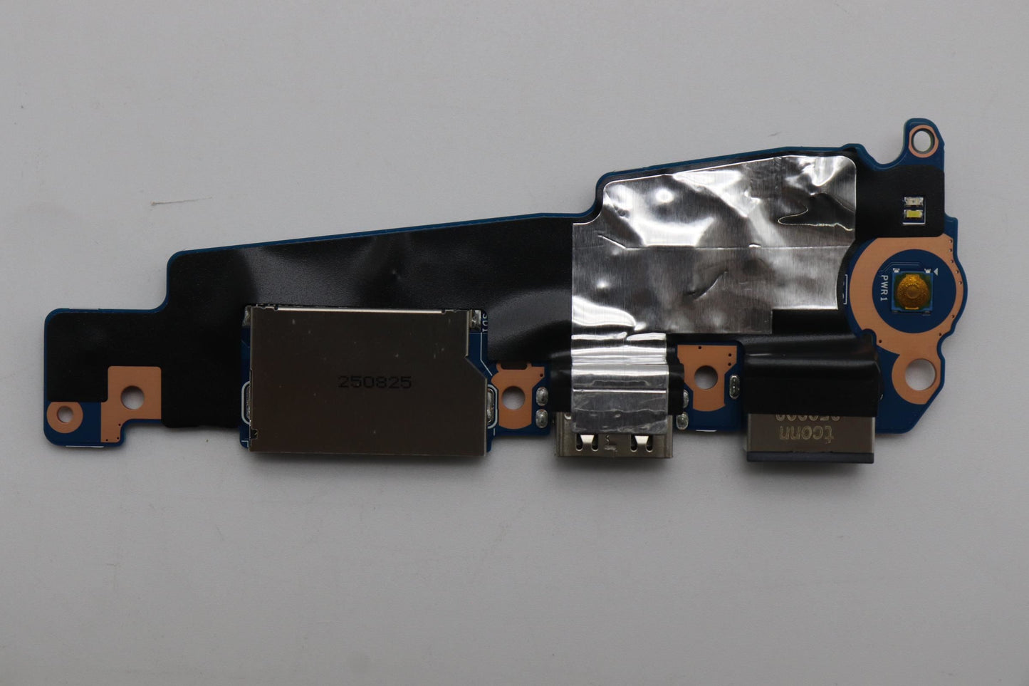 Lenovo CARDPOP W21US IO BD Board 5C50S25921