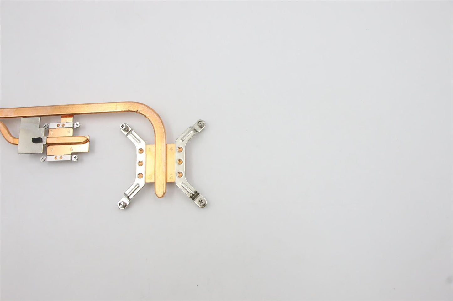 Lenovo HEATSINK A560 IRKL 24 DIS TM,Taisol 5H40U93038