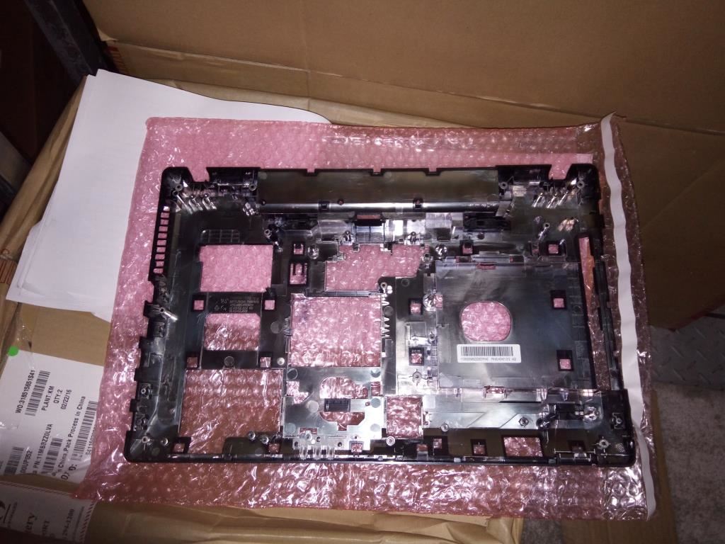 Lenovo G580 Bottom Base Lower Chassis Cover Black 90200989