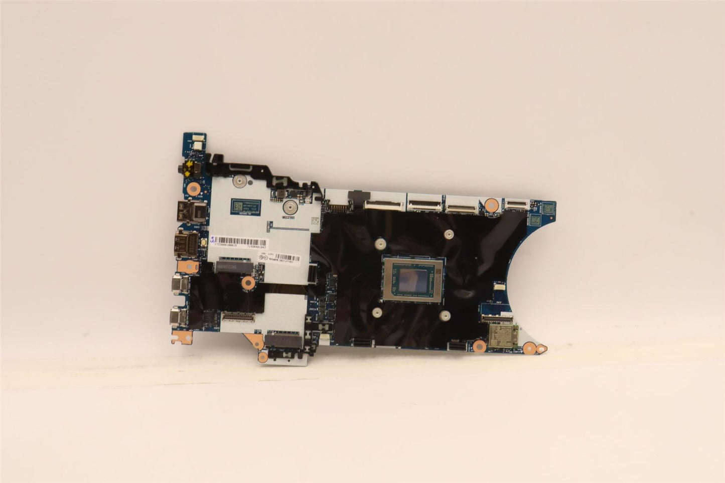 Lenovo 5B21J77451 FR7P6850U16G725NE WNnAYdT2L3yAB