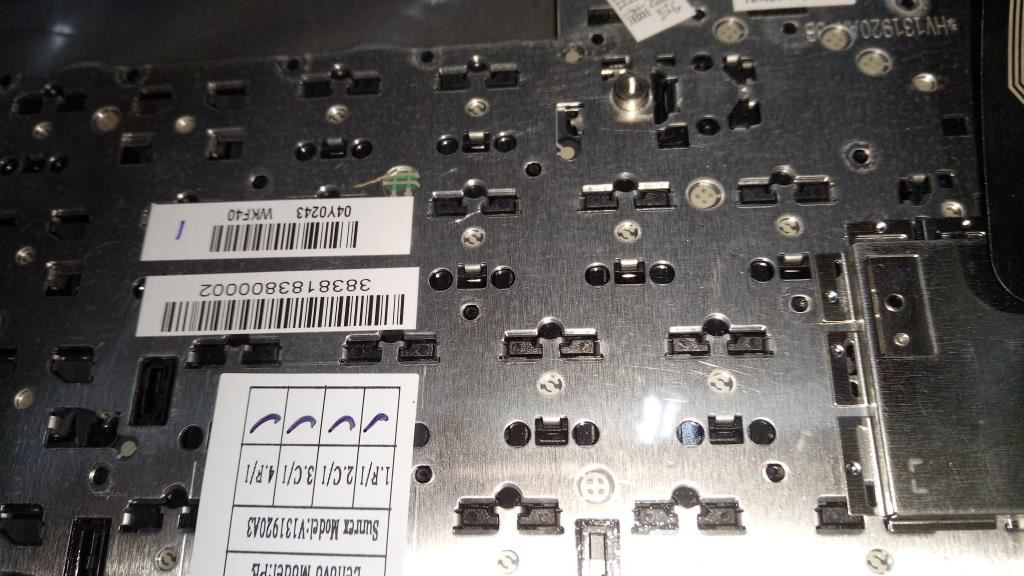 Lenovo FRU PE-KBD ICE CHY Icelandic Keyboard 04Y0206