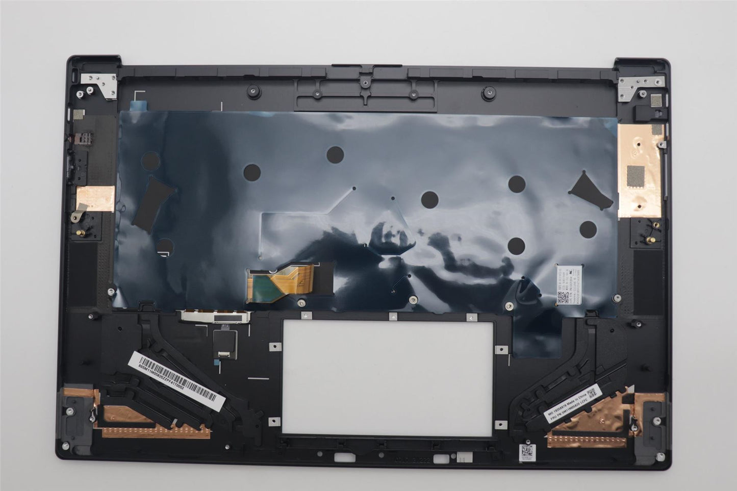 Lenovo MECH_ASM KBD BZL,WL,FPR,BK,SRX,NORDIC 5M11M05820