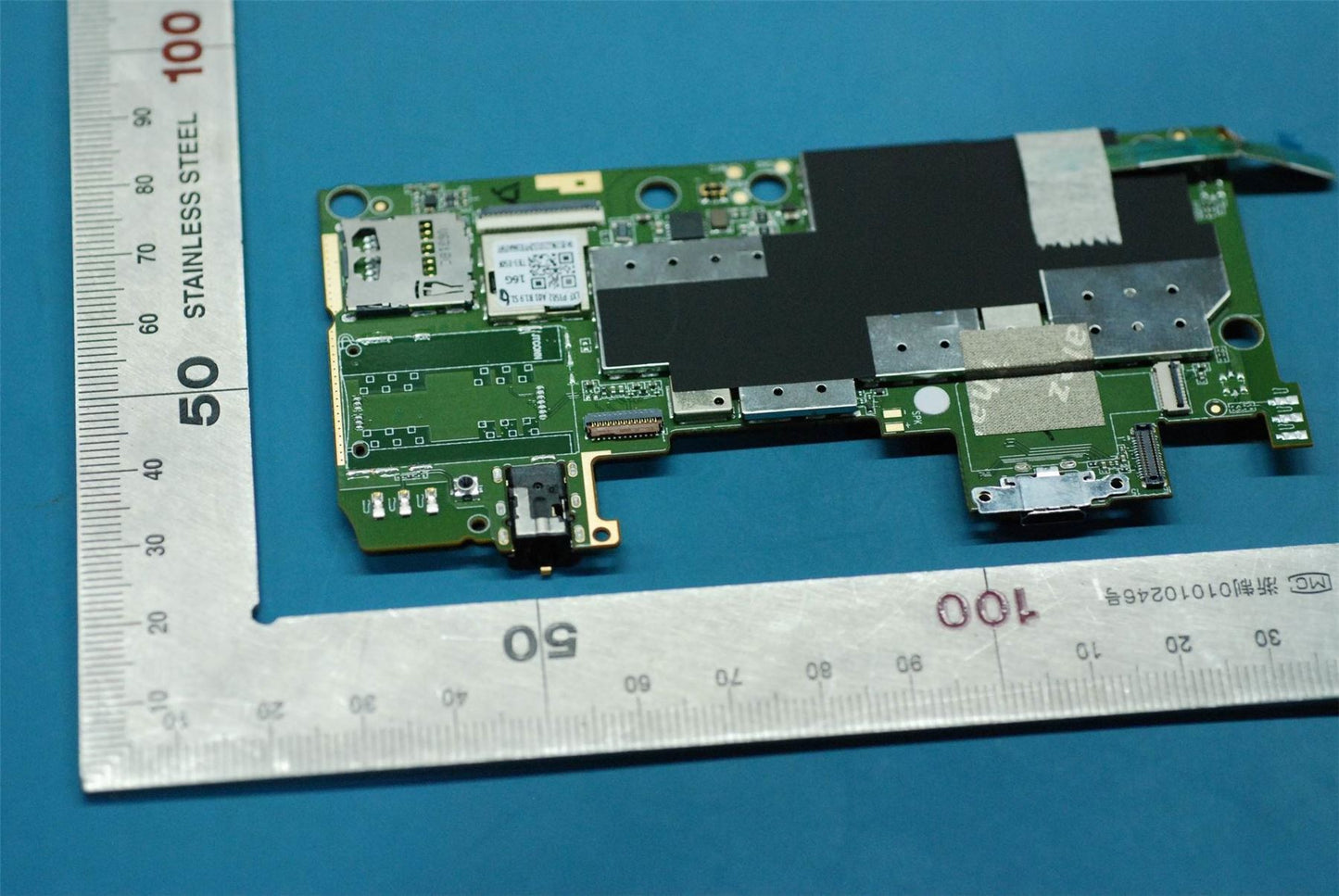 Lenovo TB3-850F MB_1+16G&*67101290 CS 5B28C05439