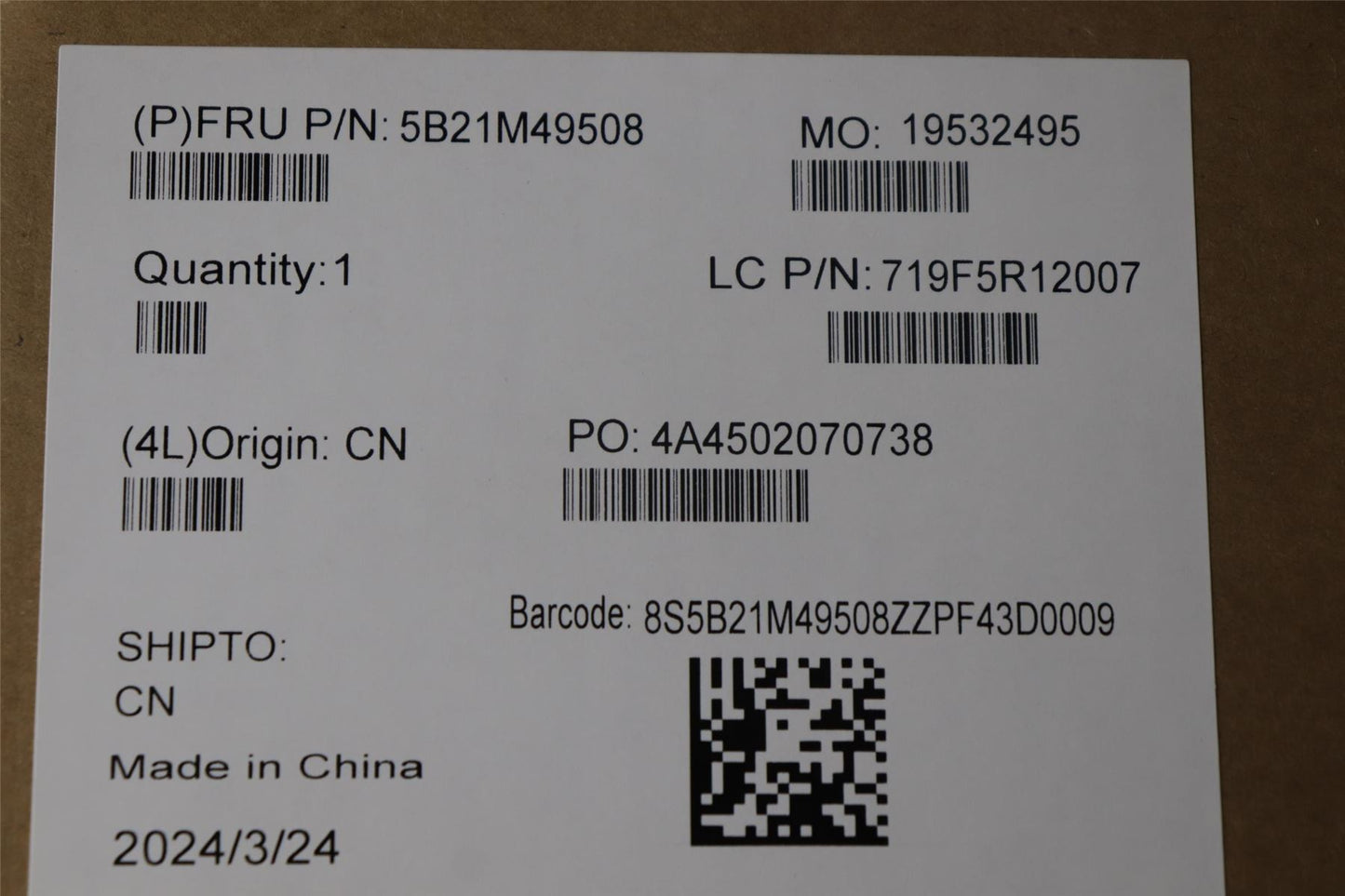 Lenovo L83DNULT9_185H_4070_64G_WINRMEI 5B21M49508