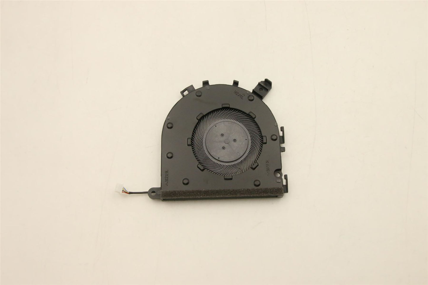 Lenovo FRU Fan K14 FAN DC5V AVC 5F10Z58244