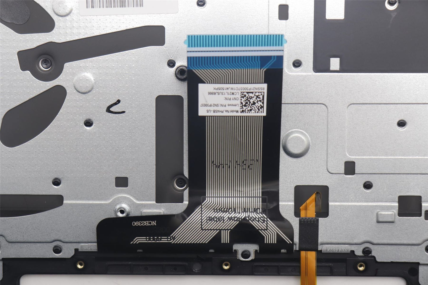 Lenovo UpperCaseASM ENG H83DK NFP SG 5CB1N95809