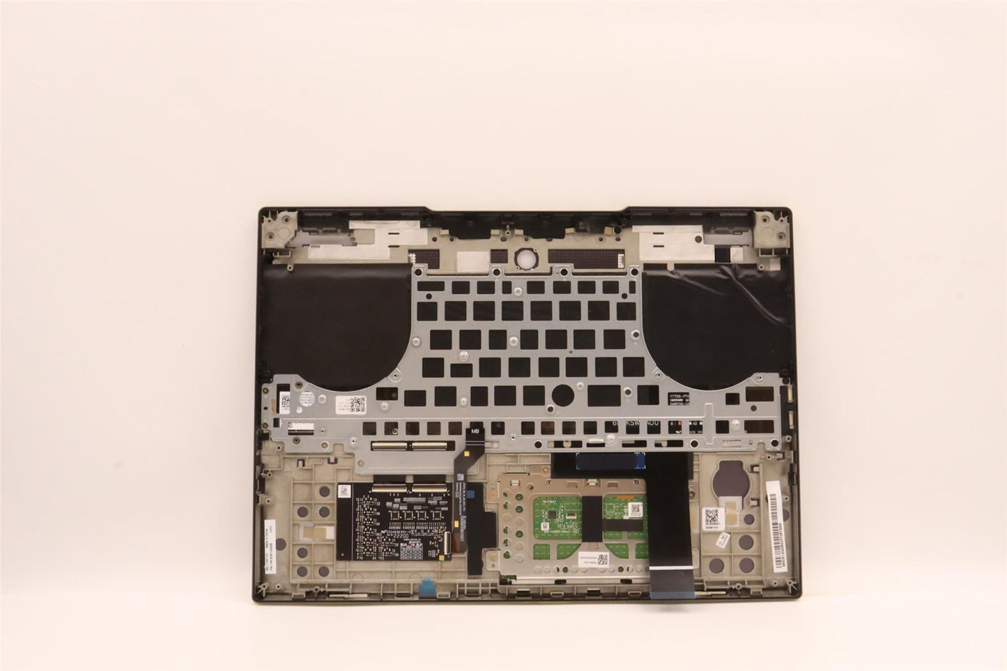 Lenovo Upper Case ASM_UKE L82TF RGBSG 5CB1J04335