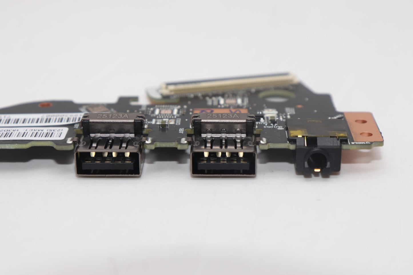 Lenovo CARDPOP L 83LT I/O Board 5C50S25874