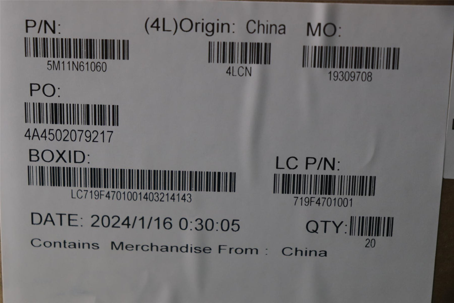 Lenovo MECH_ASM FRU_ASM-RUBBER-F-CABLE_GUIDE 5M11N61060