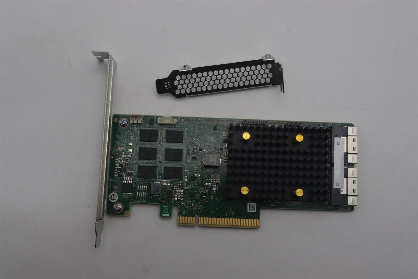 Lenovo BRCM 9560-16i Adapter ASM 5A71F30923