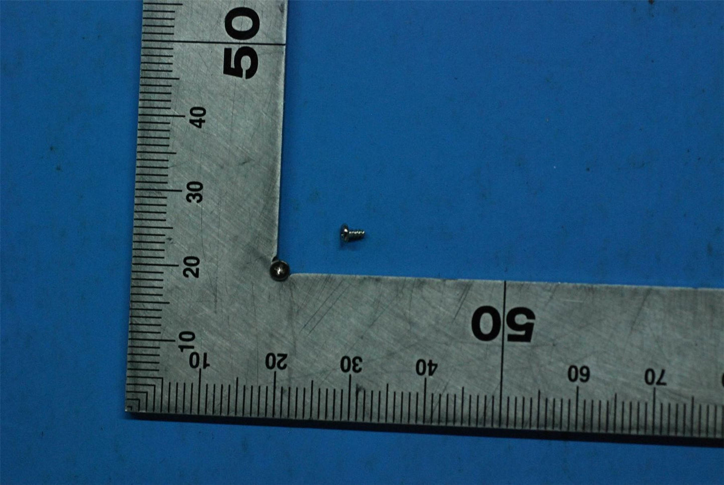 Lenovo A5500 Screw&*3500000130W CS 5M89A6MVWB