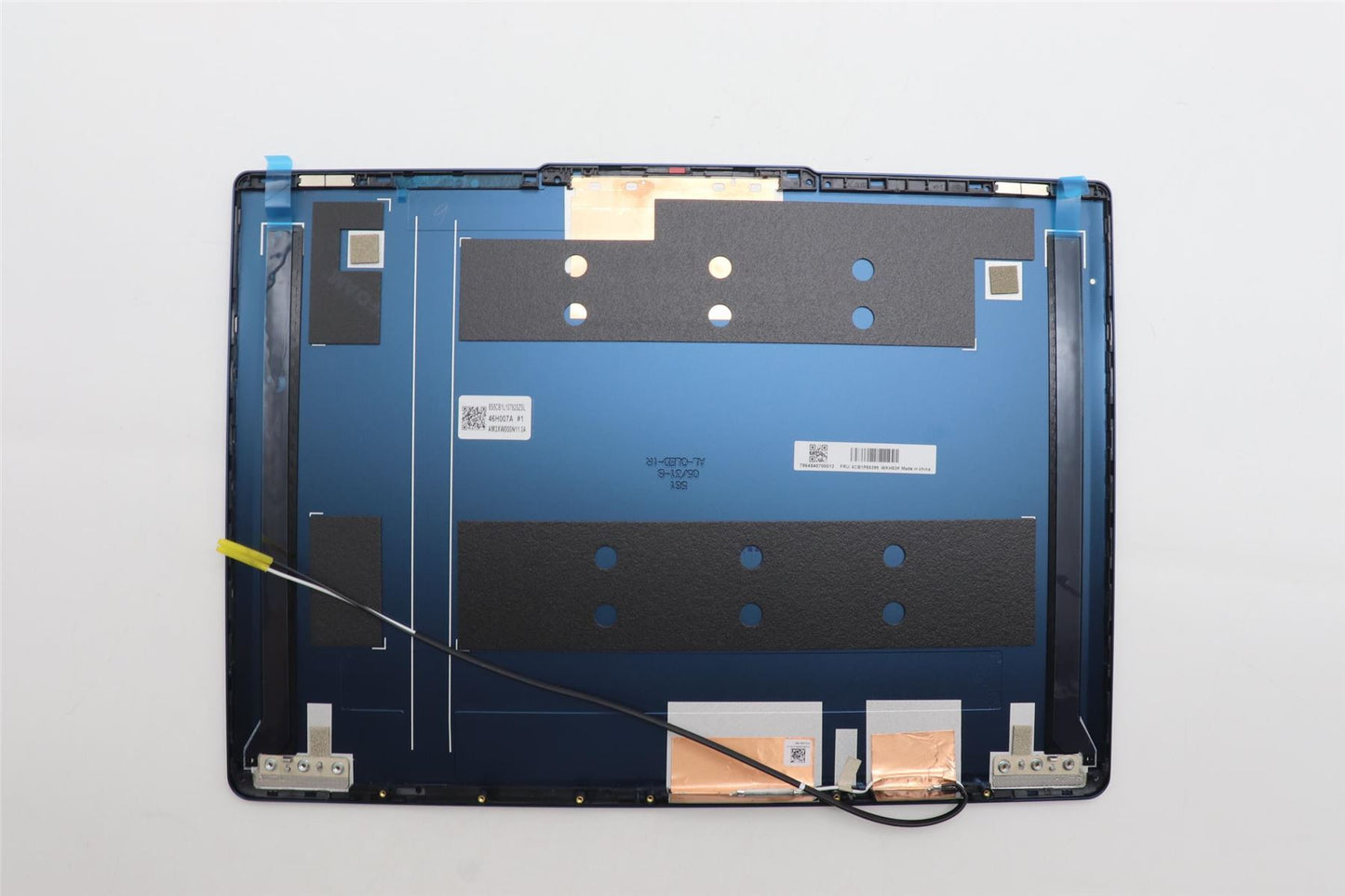 Lenovo COVER LCD Cover W/Ant C83HL OLEDIR AL AB 5CB1P85399