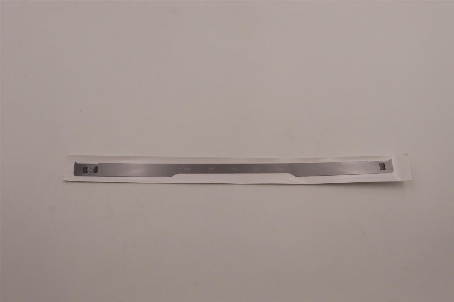 Lenovo Strip Cover L 82TF SG 5CB1J04278