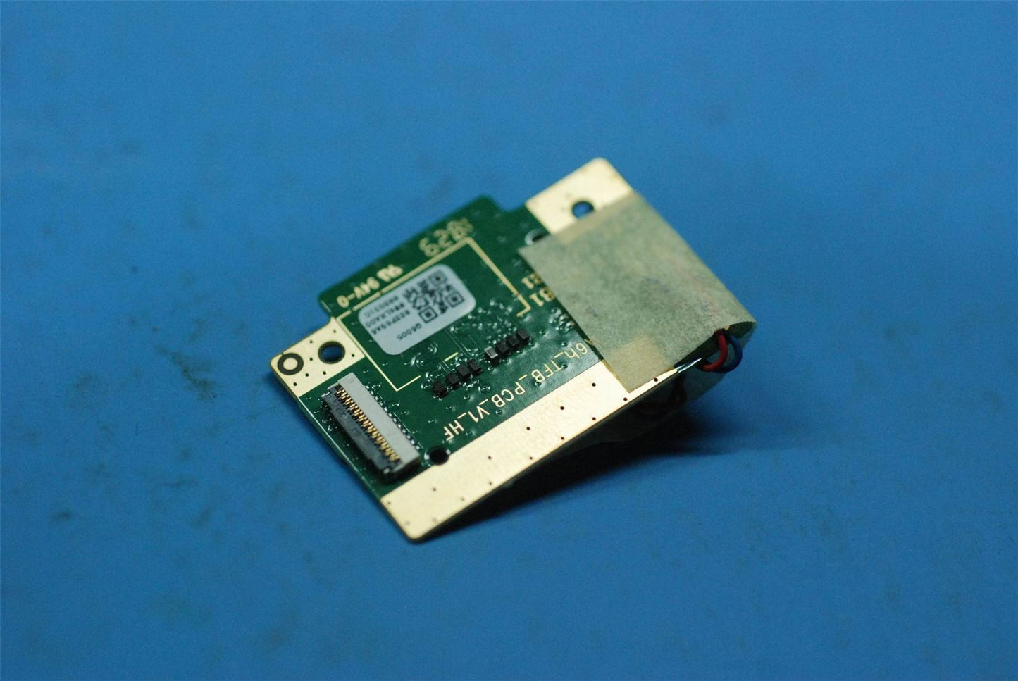 Lenovo TAB E10 SIM Card Reader Sub Board 5P68C12221