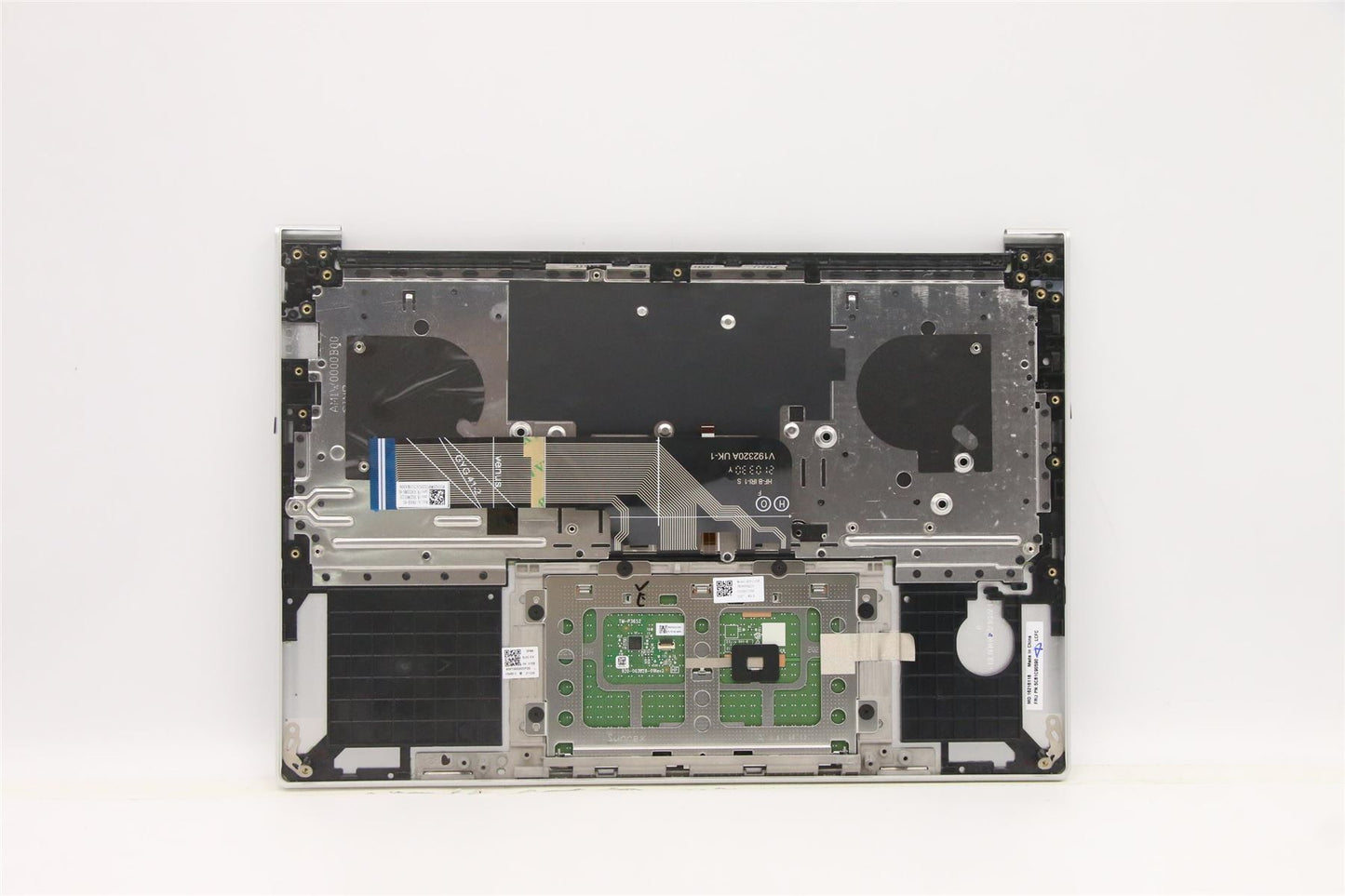 Lenovo COVER Upper Case ASM_BUL L82NH LIG_SR 5CB1C90590