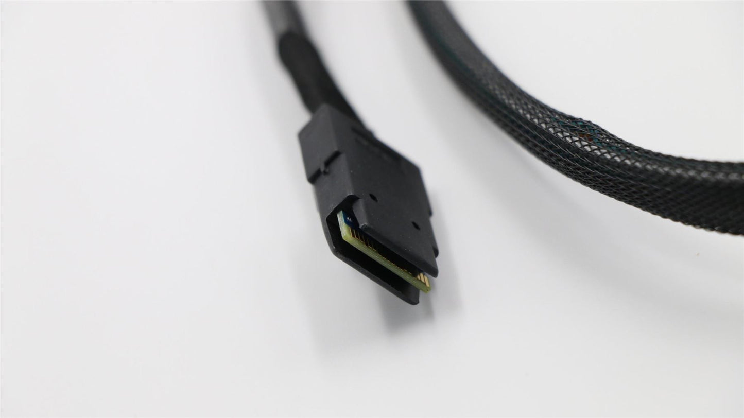 Lenovo CABLE 9240&9270 to 3.5BP SAS cable 00FC240