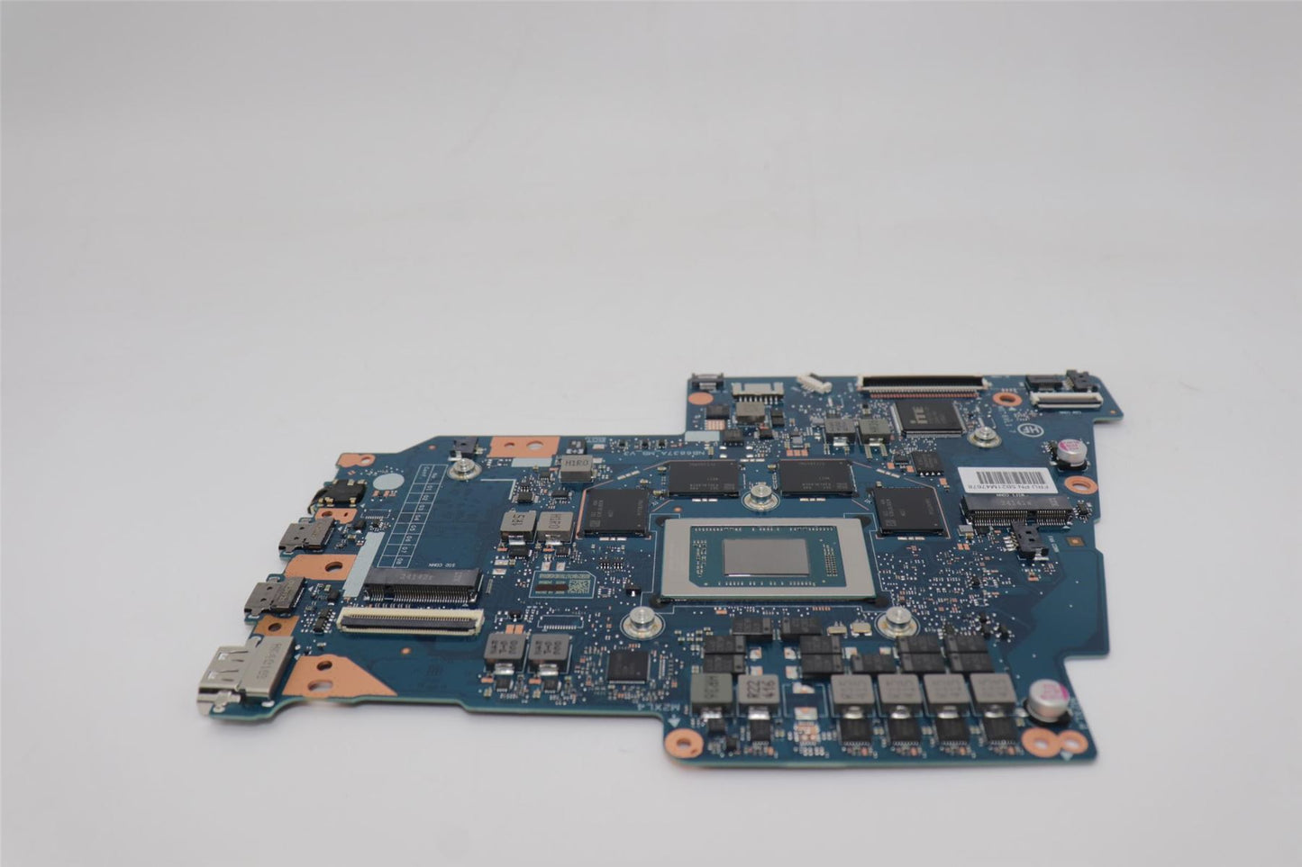 Lenovo MB H 83DR R7 UMA 16G O NOKRM 5B21M47678
