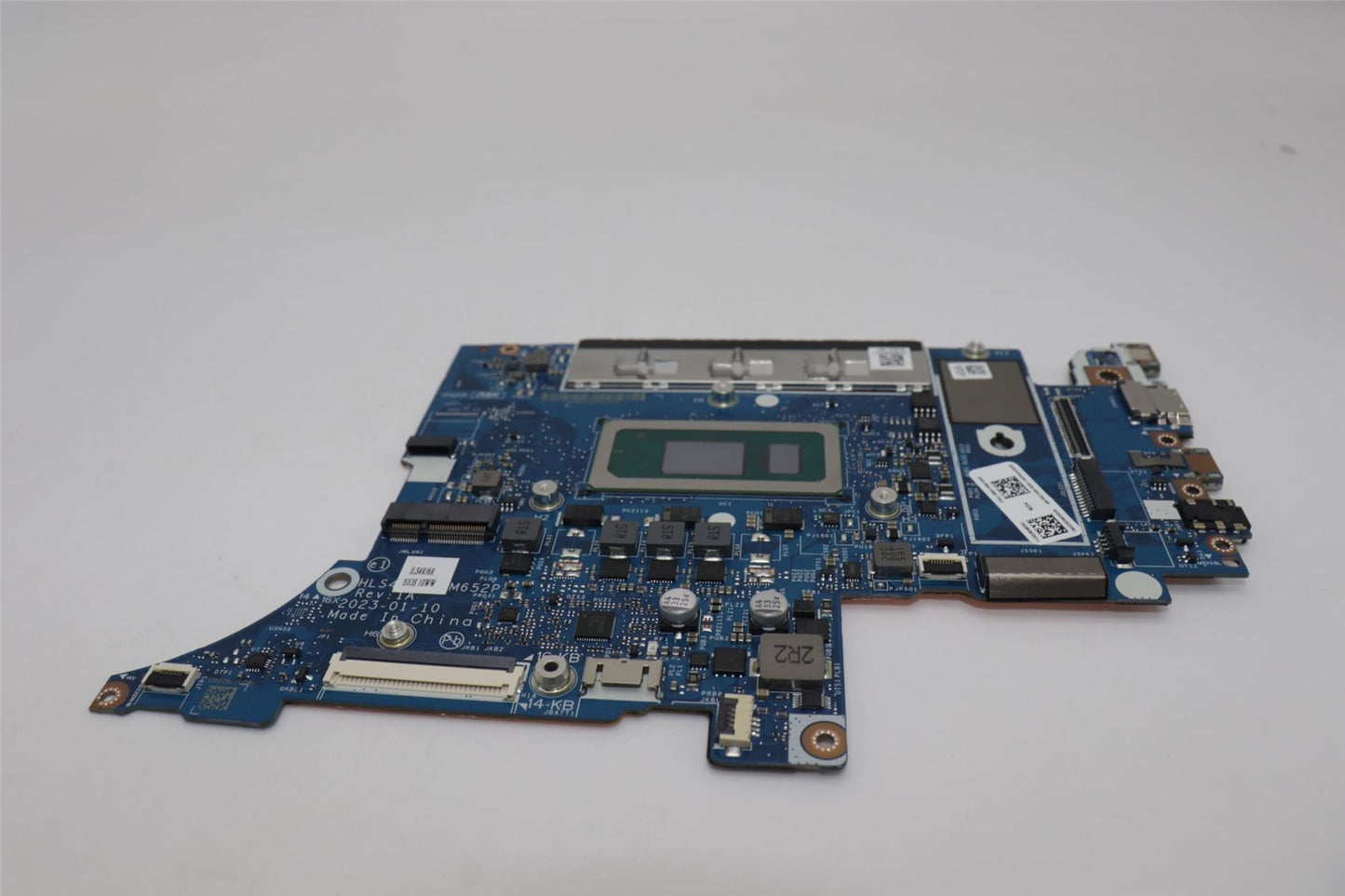 Lenovo MBC83FV NOK CORE5 120U 32G O RM 5B21M81635