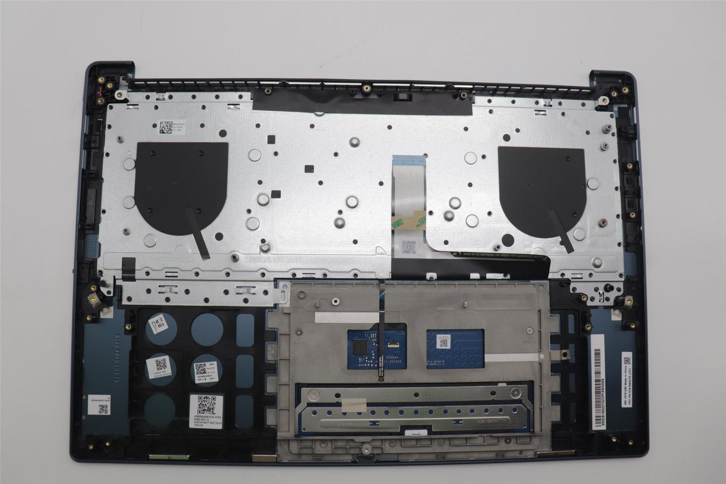 Lenovo Upper Case ASM_POR L 83DNTT PS 5CB1N62270