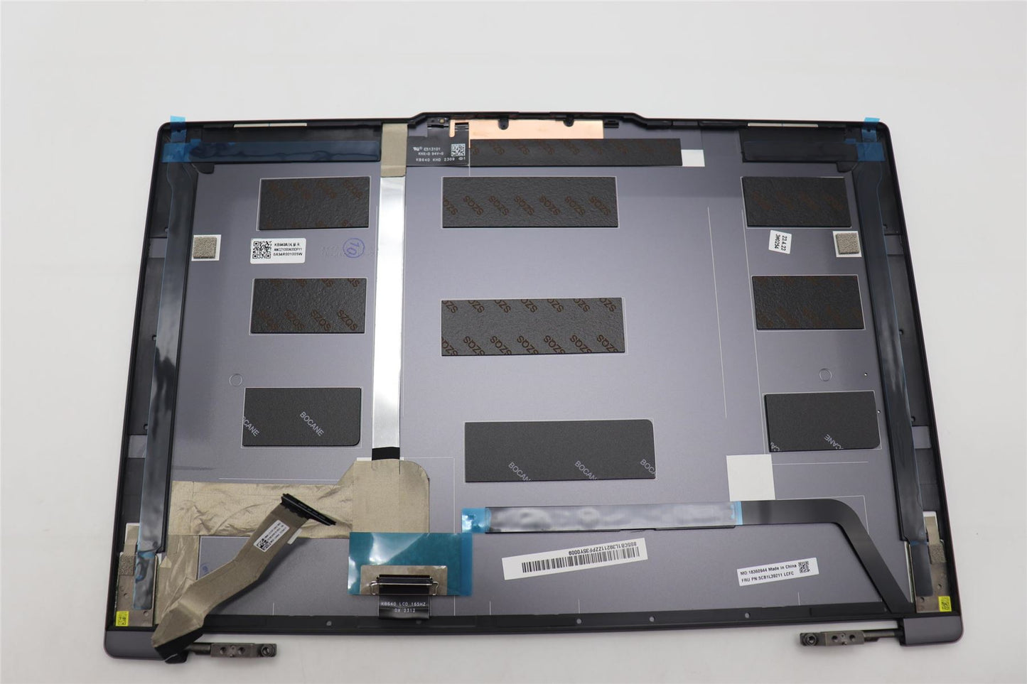 Lenovo Cover L 21J8 LCD 120HZ_SG 5CB1L39211