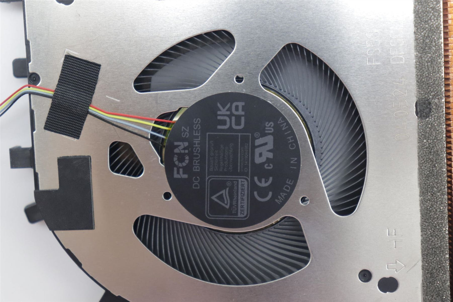 Lenovo HEATSINK L 83DN UMA_THM AVC 5H40S21045