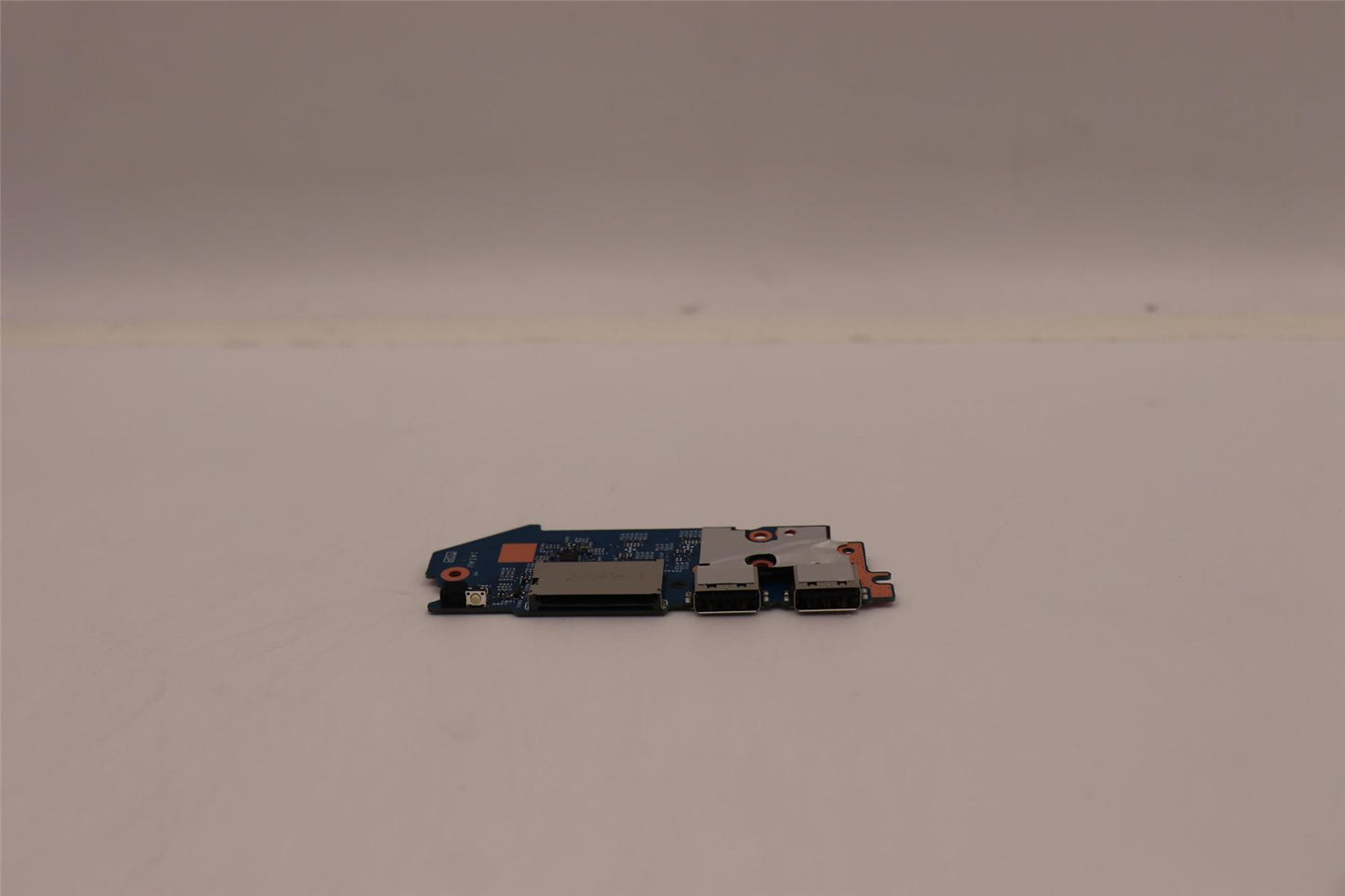 Lenovo Flex 5 14IAU7 7 14IAU7 USB-A SD Card Reader Board 5C50S25338