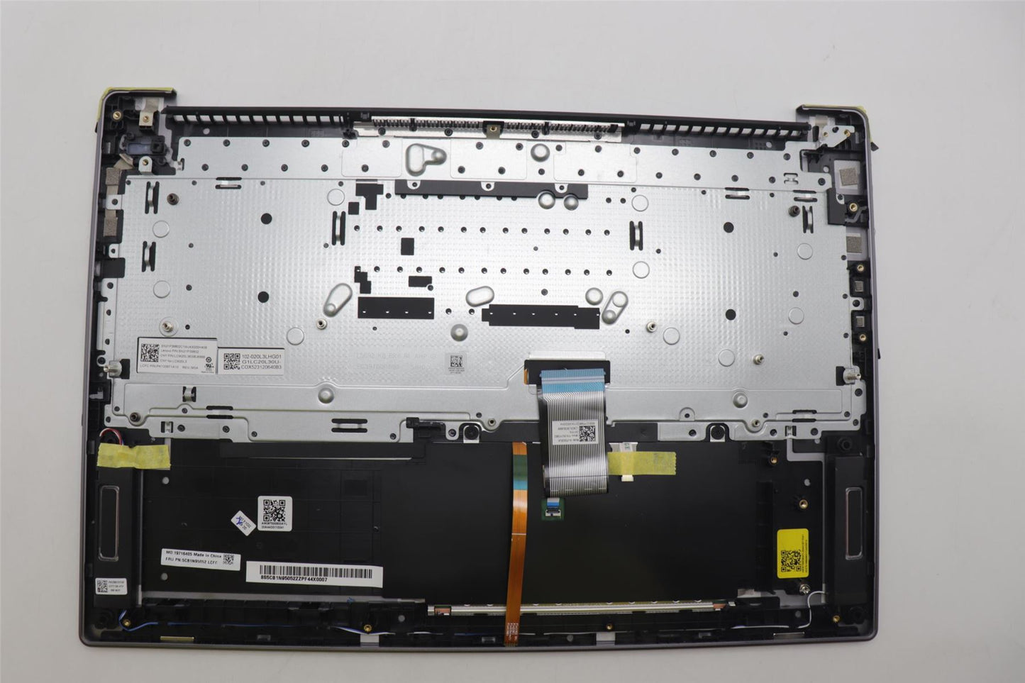 Lenovo Upper Case ASM_UKE L 83D5AG UMA 5CB1N95052