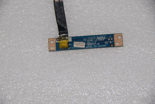 Lenovo NIUR1 W/cable Power Board 31039847