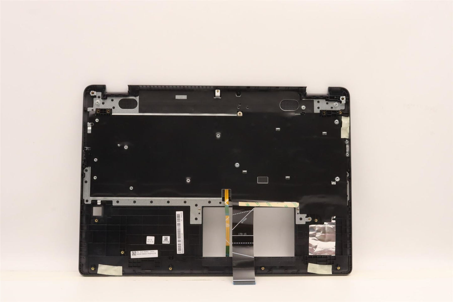 Lenovo Upper Case ASM_NORDIC W 82R8 SG 5CB1H80903