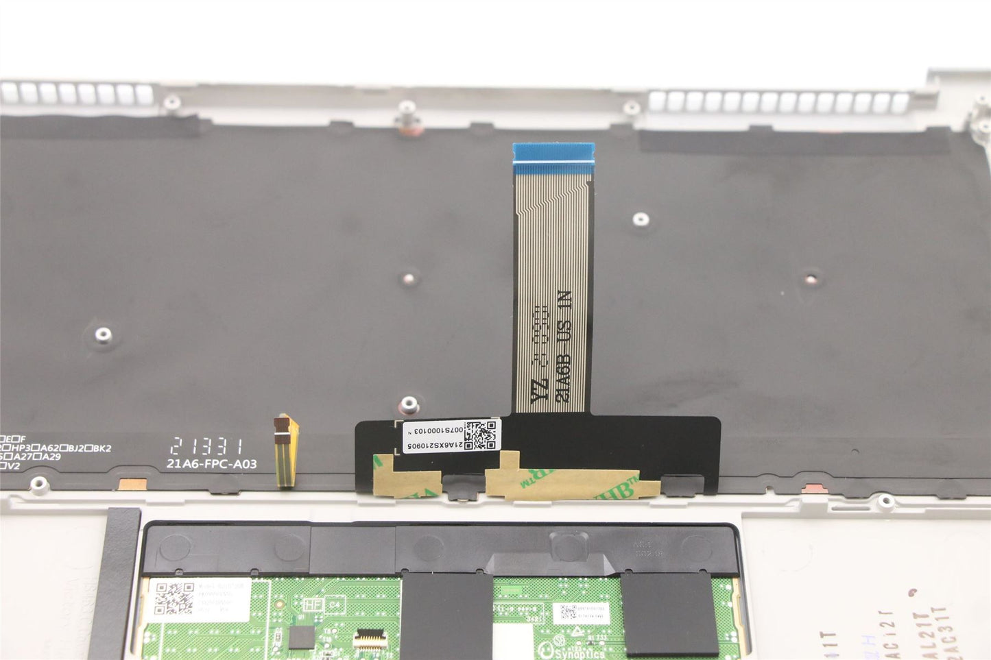 Lenovo IdeaPad 7 14ACN06 Palmrest Cover Touchpad Keyboard Thai 5CB1D70693