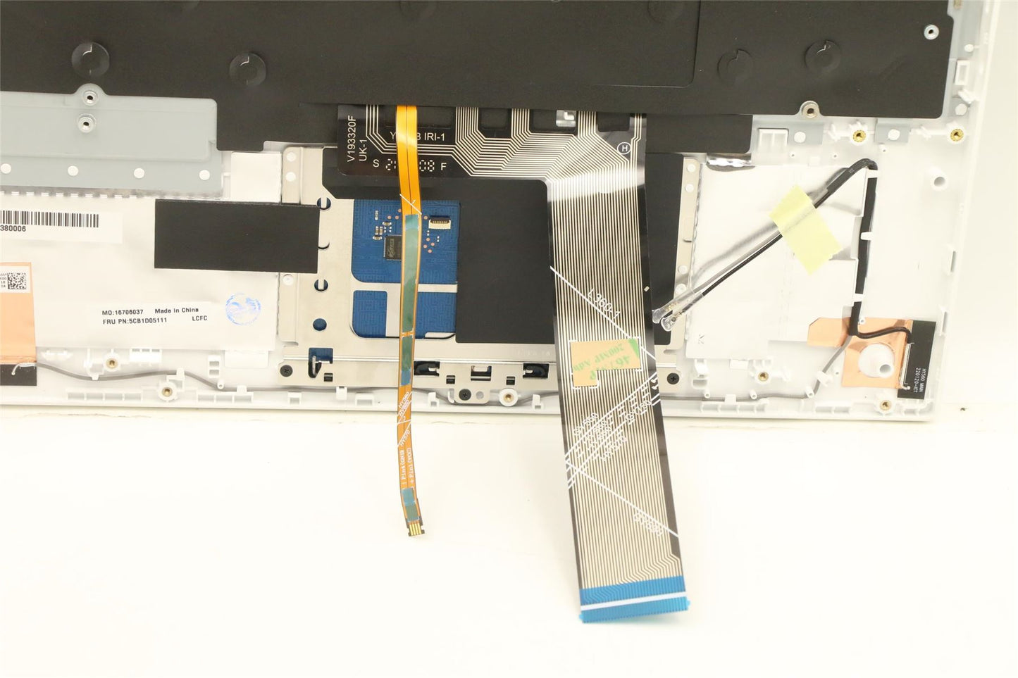 Lenovo Upper Case ASM_SPA L82JH SG BU 5CB1D05111