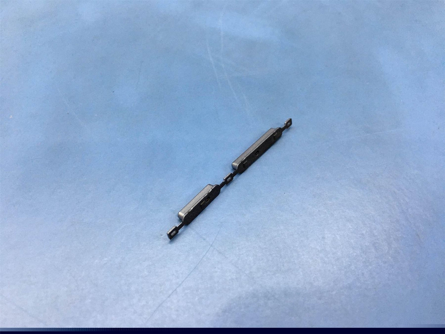 Lenovo TB310 Bl_Pow_Vol Key&*M301-CH4020-000 CS 5B68C22218