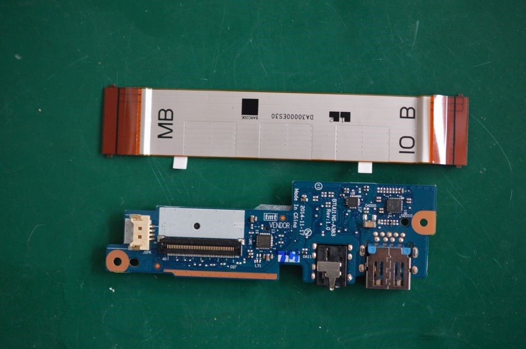 Lenovo Yoga 3-1470 Carte SD Audio Carte USB 5C50H35680