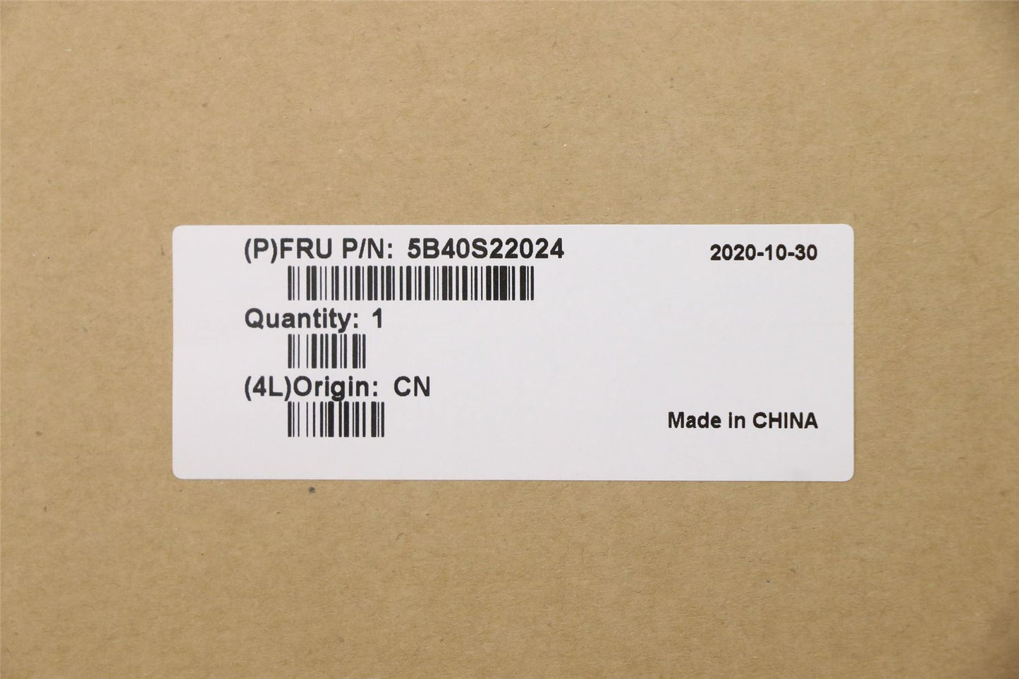 Lenovo IO Bracket R H 82CU 5B40S22024