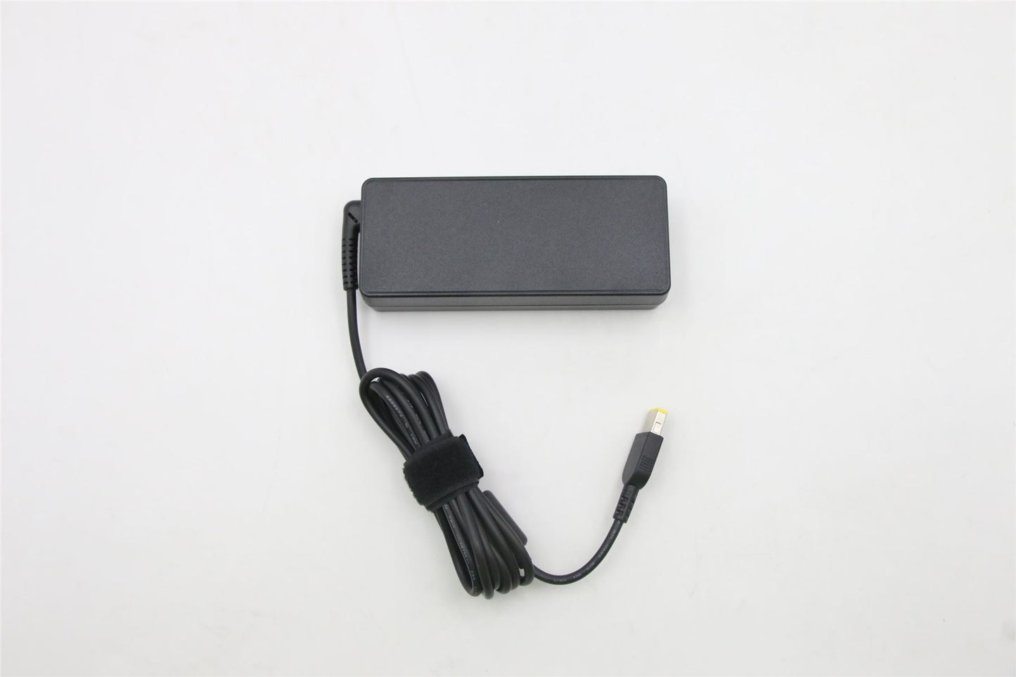 Lenovo ThinkEdge M90n-1 M75n SE10 AC Charger Adapter Power Black 65W 5A10V03257