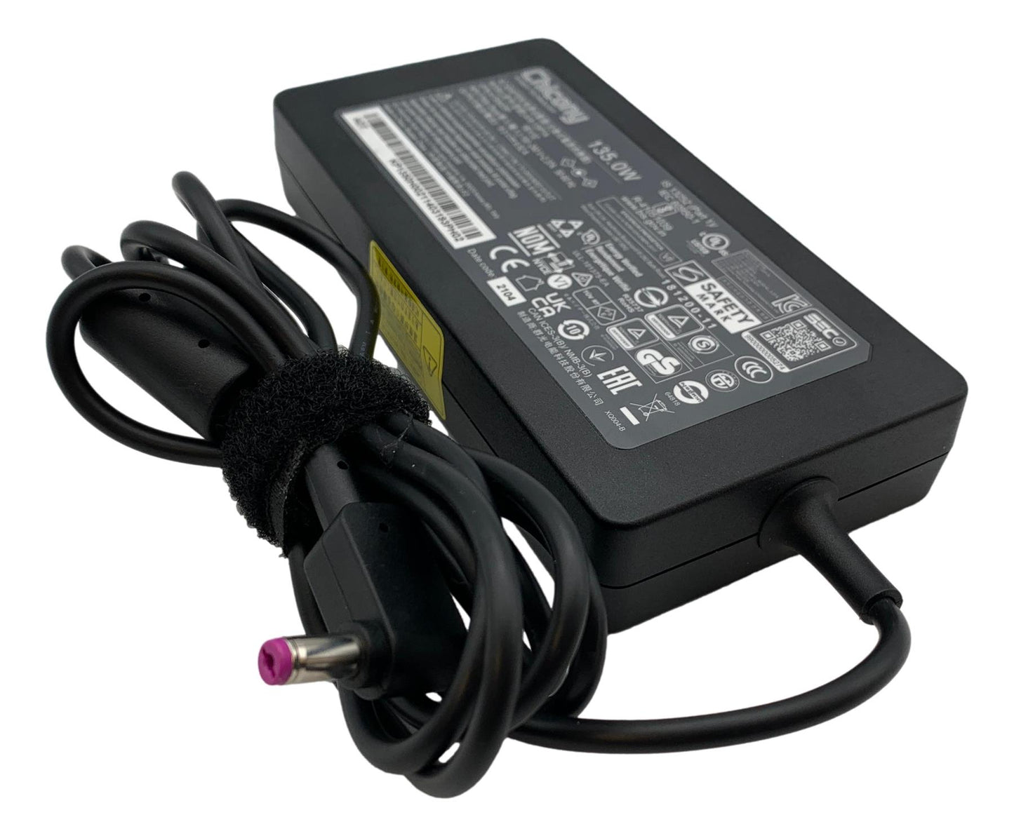 GENUINE Acer Aspire A620 A650 A715-41G AN515-46 135W AC Charger Adapter A18-135P1A