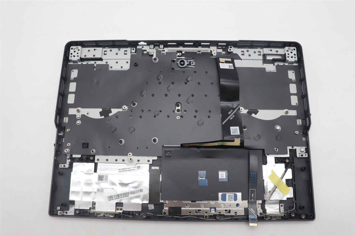 Lenovo Upper Case ASM_POR L82WM OG RGB 5CB1L54638